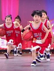 宁波萌娃 - 篮球韵律操 - 出彩中国人 现场版 20