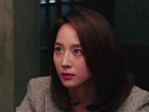 厨师孙尚多年前经营"狄斯科"餐厅,他一心照顾生病的老婆和可唯,餐厅快