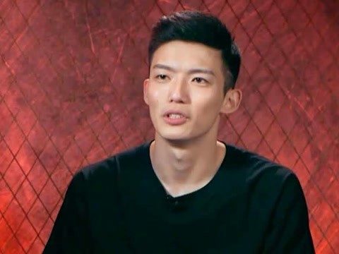 《热血街舞团》钢王战队草鱼含泪离开 不留遗憾祝福队友继续向前